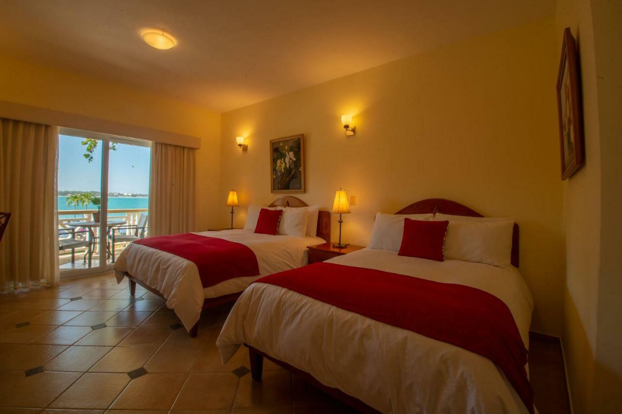 Velero Beach Resort Καμπαρέτε Εξωτερικό φωτογραφία
