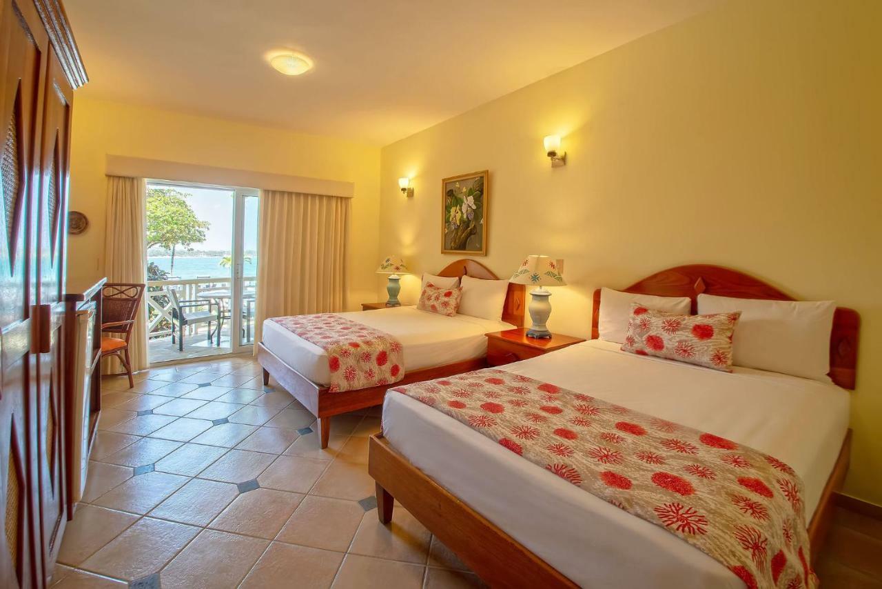Velero Beach Resort Καμπαρέτε Εξωτερικό φωτογραφία