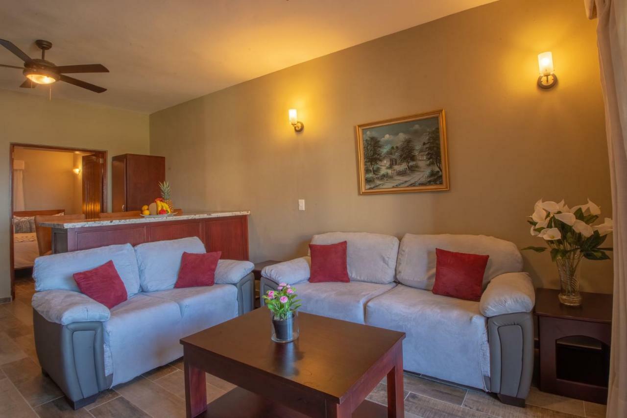 Velero Beach Resort Καμπαρέτε Εξωτερικό φωτογραφία